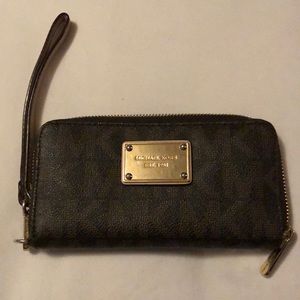 Michael Kors- small wallet